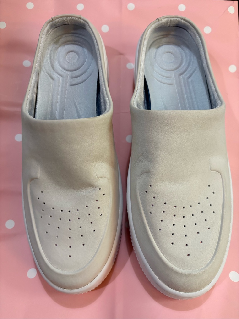 Nike Air Force Lover Xx Women’s Casual Shoes in Off White. Size 9